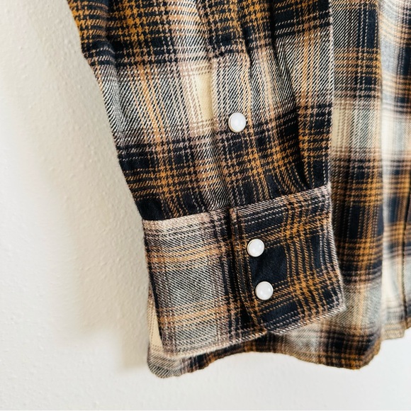 New Levi's Dylan Oversized Western Snap Buttons Flannel Shirt Plaid - Picture 10 of 11